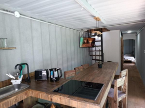 Cabaña en Bosque Peralta Ramos estilo Container